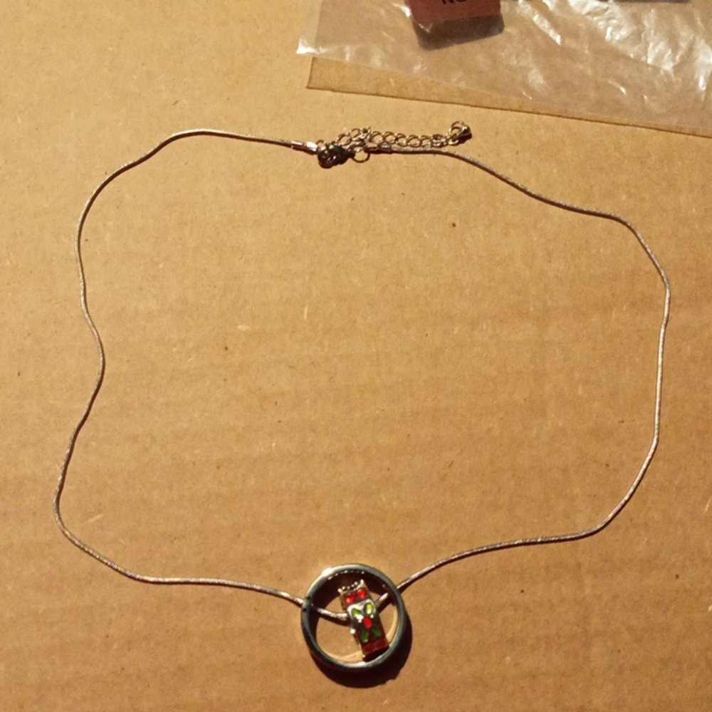 Circle pendant with Swarovski elements